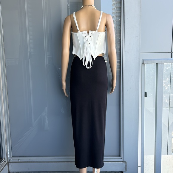 Divided Black Maxi Skirt - Picture 4 of 5